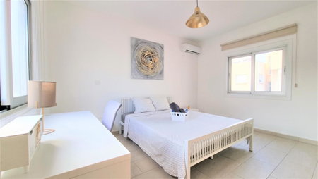 Spacious Lightflooded 2BR Apt / Near Center & Harbour, Larnaka, Cyprus