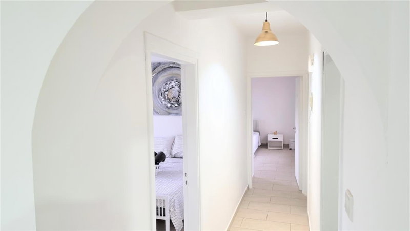 Spacious Lightflooded 2BR Apt / Near Center & Harbour, Larnaka, Cyprus
