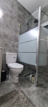 Cozy Apartment by the sea, Limassol, Zypern