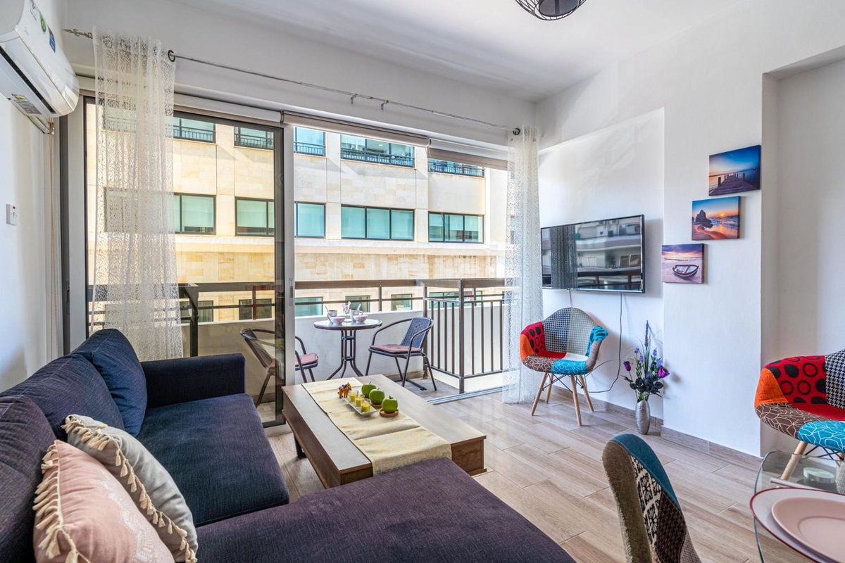 Berries 1-BR Apt in Larnaca, Cyprus