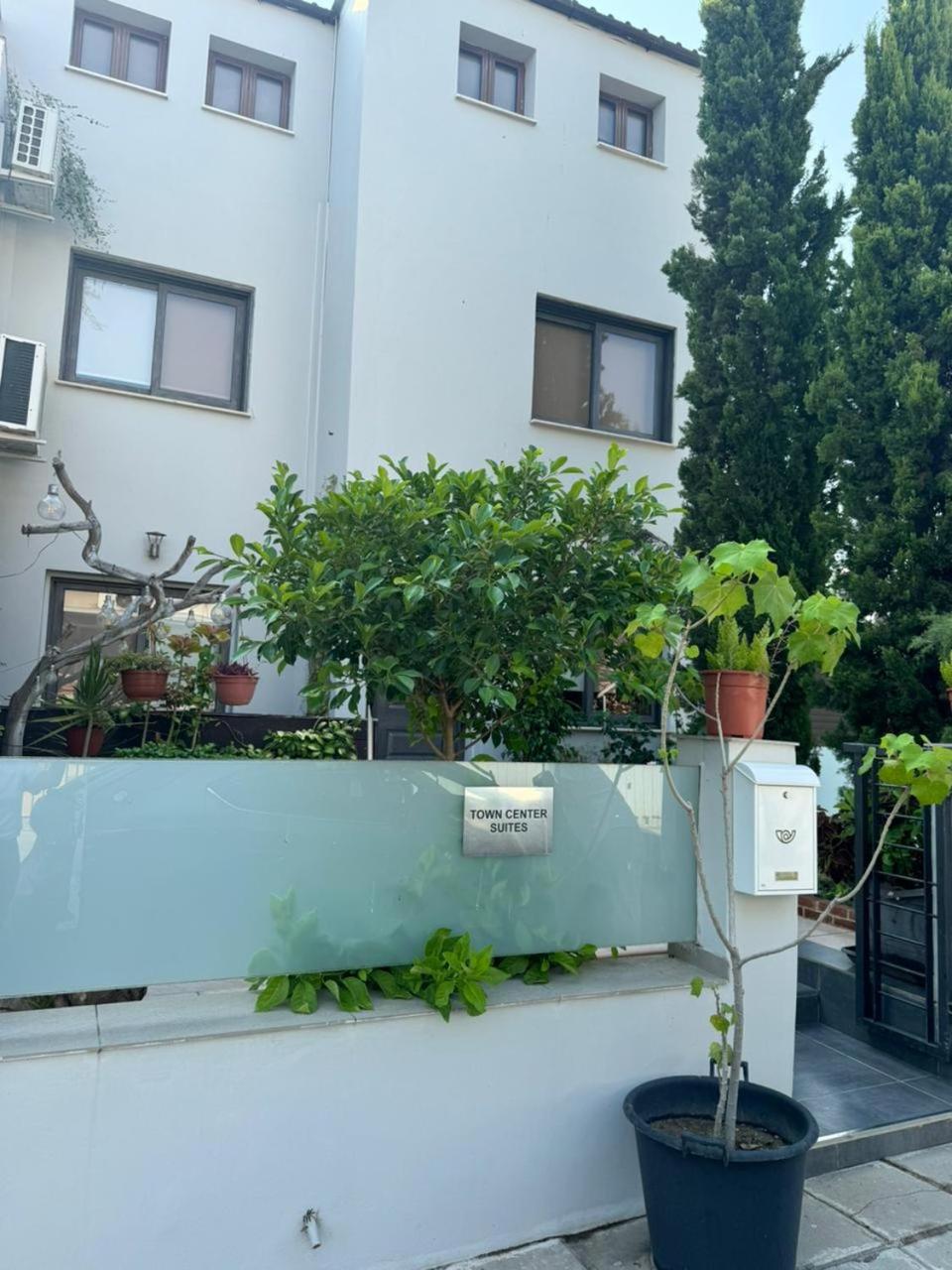 Town centre suites, Кипр