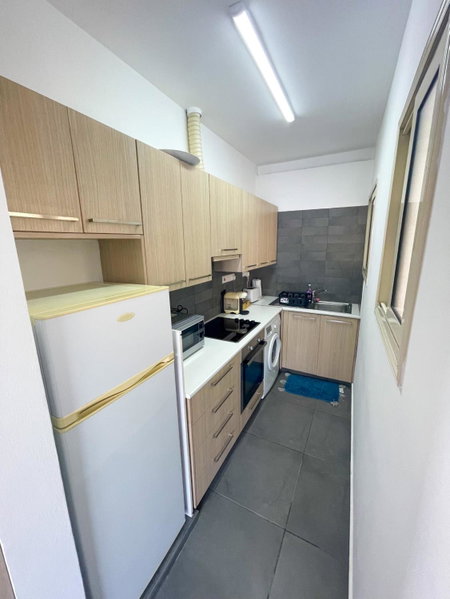High Speed Holiday Apartment, Larnaka, Кипр