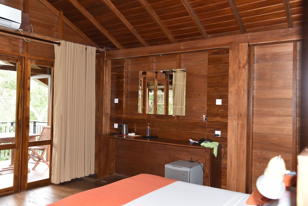 Hotel · wilpattu Tree House, Hunuwilagama