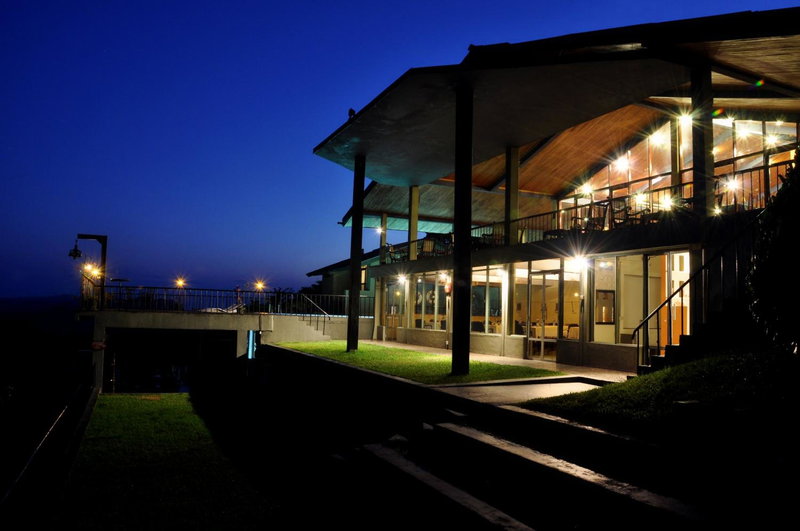 Lavendish Lake Giritale - Former Giritale Hotel, Polonnaruwa, Sri Lanka