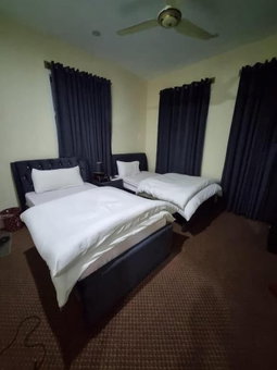 Royal's Villa by Premiere Inn, Karimabad, Пакистан