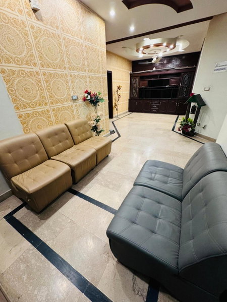 Madcrew Lodge, Islamabad, Pakistan
