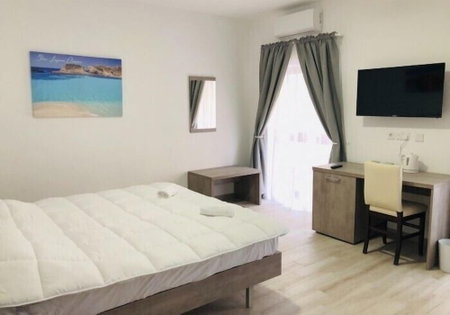 Napoli Suites, St. Julian's, Malta