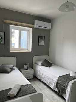 F3 Modern and Bright Apartment in Malta, Sliema, Malta