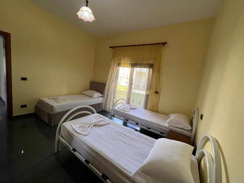 Green Garden Villa, Durrës, Албания