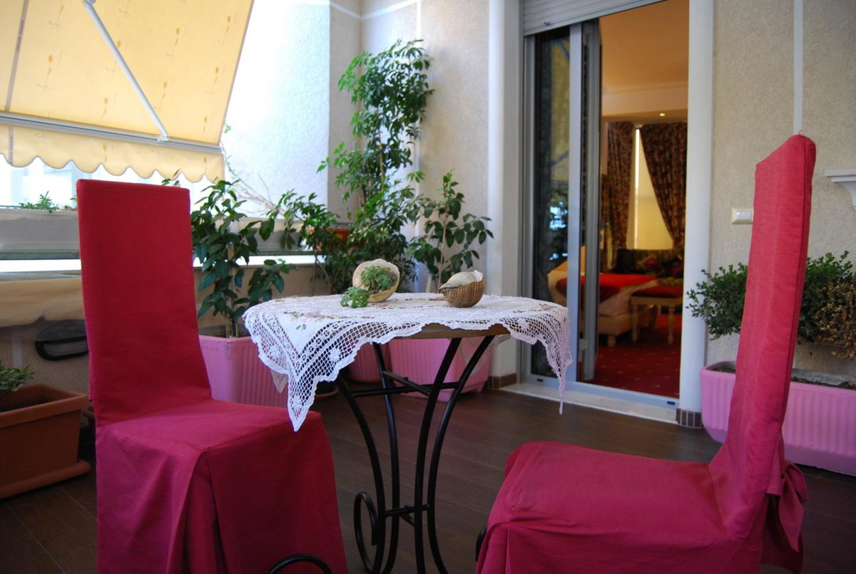2 KITARRAT Boutique Hotel & SPA, Albania
