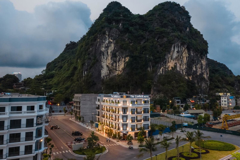The Confetti hotel, Ha Long, Vietnam