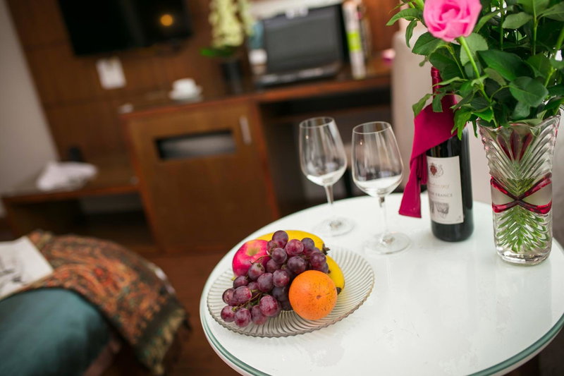 Bonne Nuit Hotel & Spa Hanoi, Hanoi, Vietnam