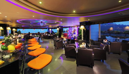 Ha Long DC Hotel, Ha Long, Vietnam