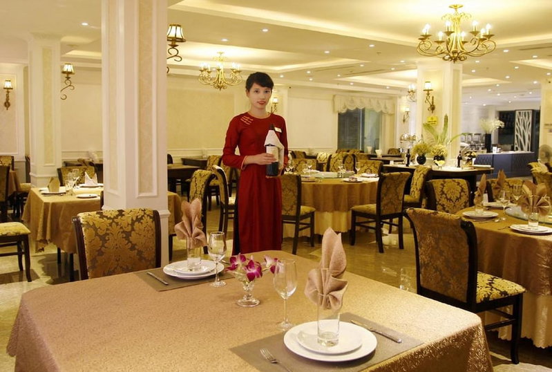 City Bay Palace Hotel, Ha Long, Vietnam