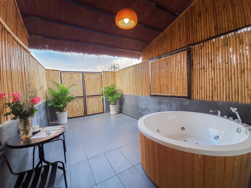 Reiwa Inn Apartment, Hà Nội, Việt Nam