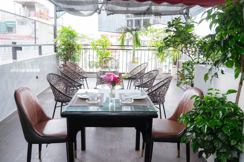 Golden Rose Premium Hotel Hanoi, Ханой, Вьетнам
