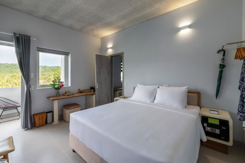 The Up Hotel Phu Quoc Island - The Poolside Escape, Duong GJong, Vietnam