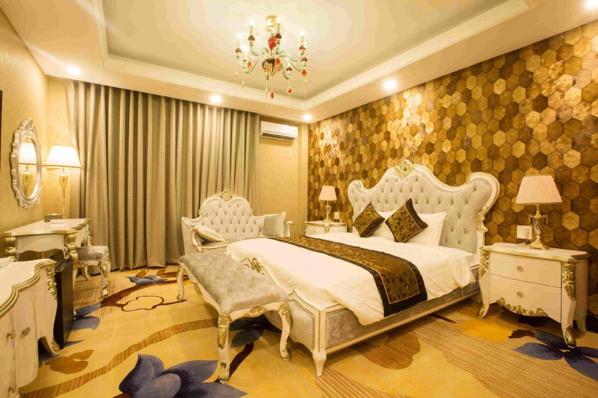 Anh Nguyet Hotel, Viêt Nam