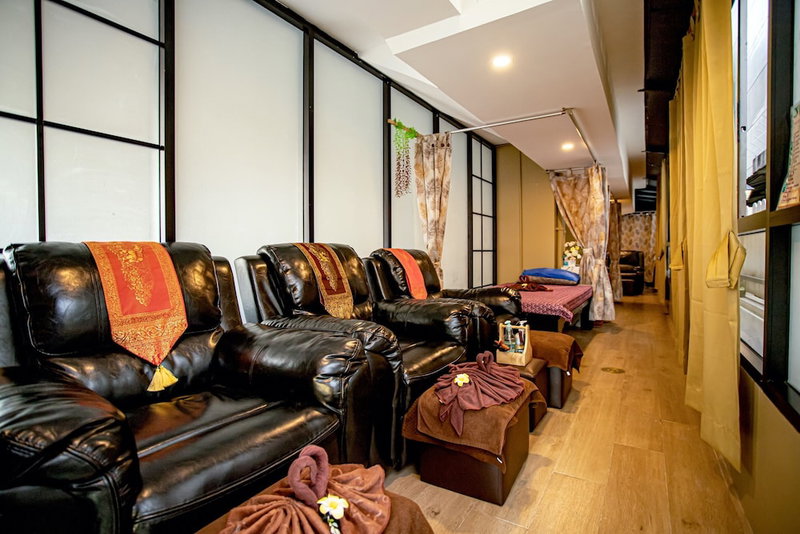 Travelier Hostel, Bangkok, Thailand