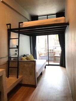 Yaksa Private, Bangkok, Tailandia