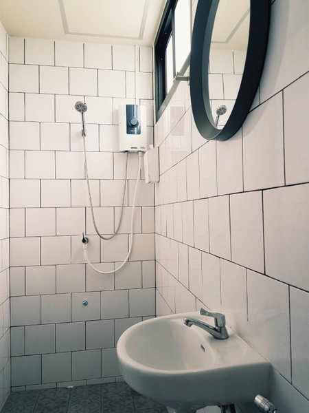 Yam Yen Hostel, Lat Krabang, Thailand