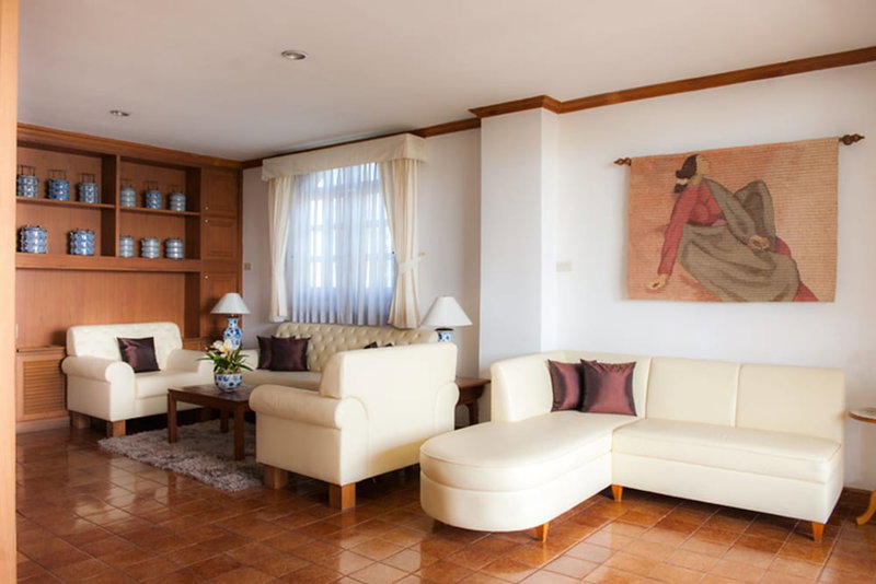 Lido Beach Hotel Pattaya, Pattaya, Thailand