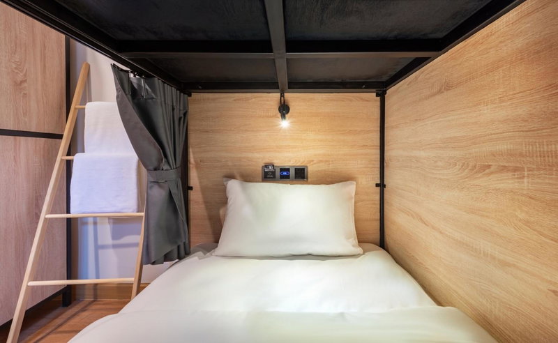 Siam Subway Hostel and Café, Bangkok, Tailandia
