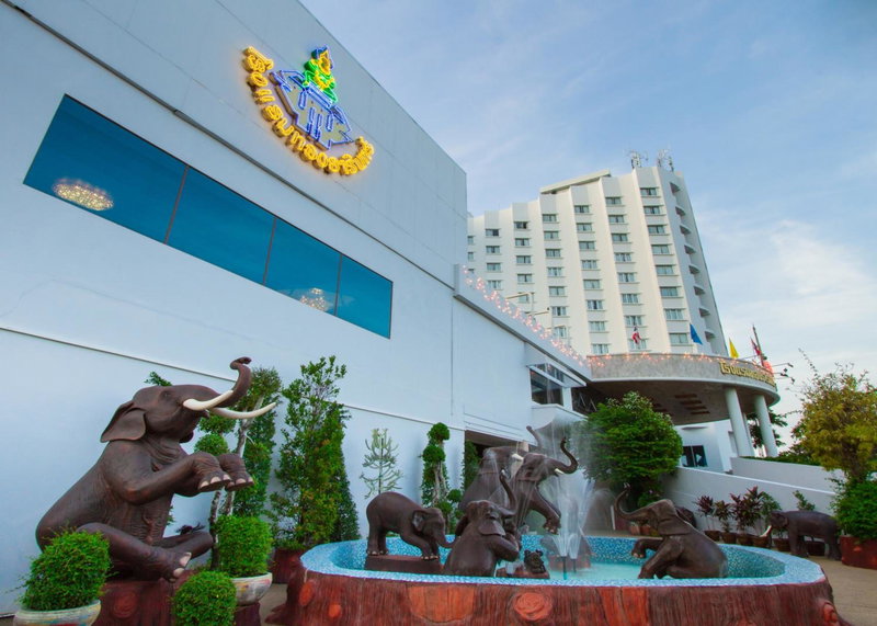Thongtarin Hotel, Surin, Thailand