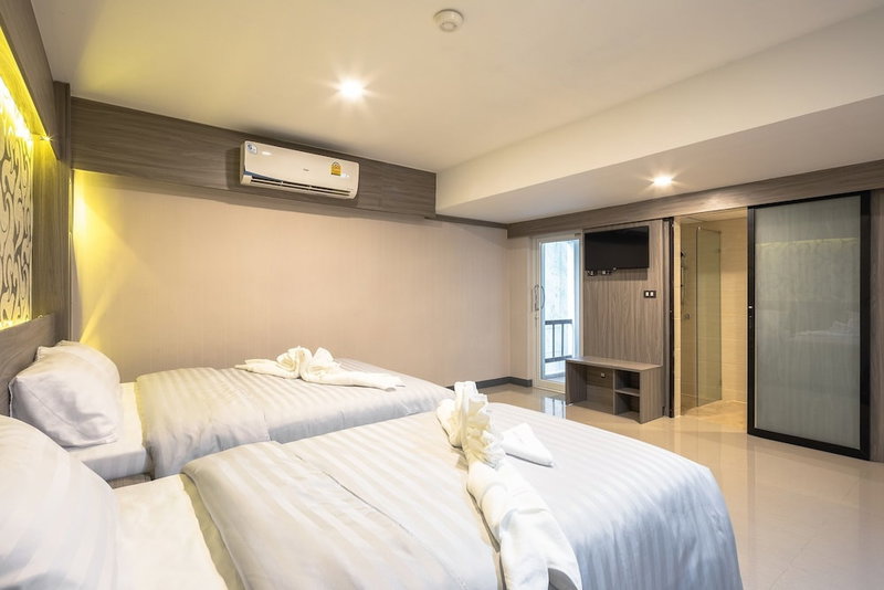 Sound at sleep Hotel, Makkasan, Thailand