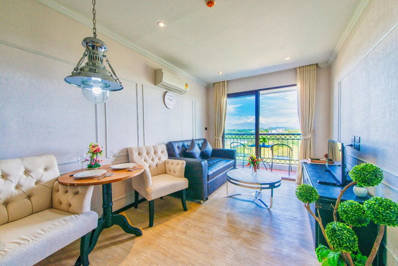 Venetian Resort Pattaya - Quiet Oasis - Huge Waterpark, Gym, Sauna & Kids Playground, Jomtien Beach, Tailandia