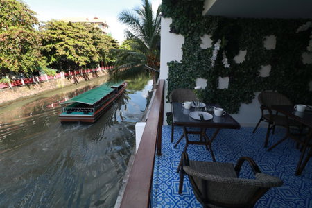 The LOL Elephant Hostel, Bangkok, Thailand