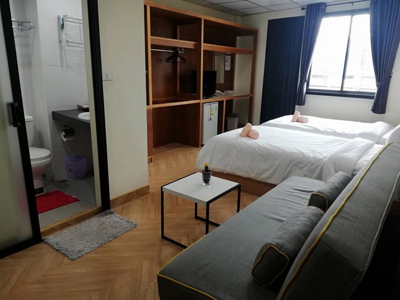 Double D Rooms & Cafe, Bangkok, Thailand