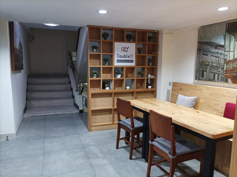 Double D Rooms & Cafe, Bangkok, Thailand