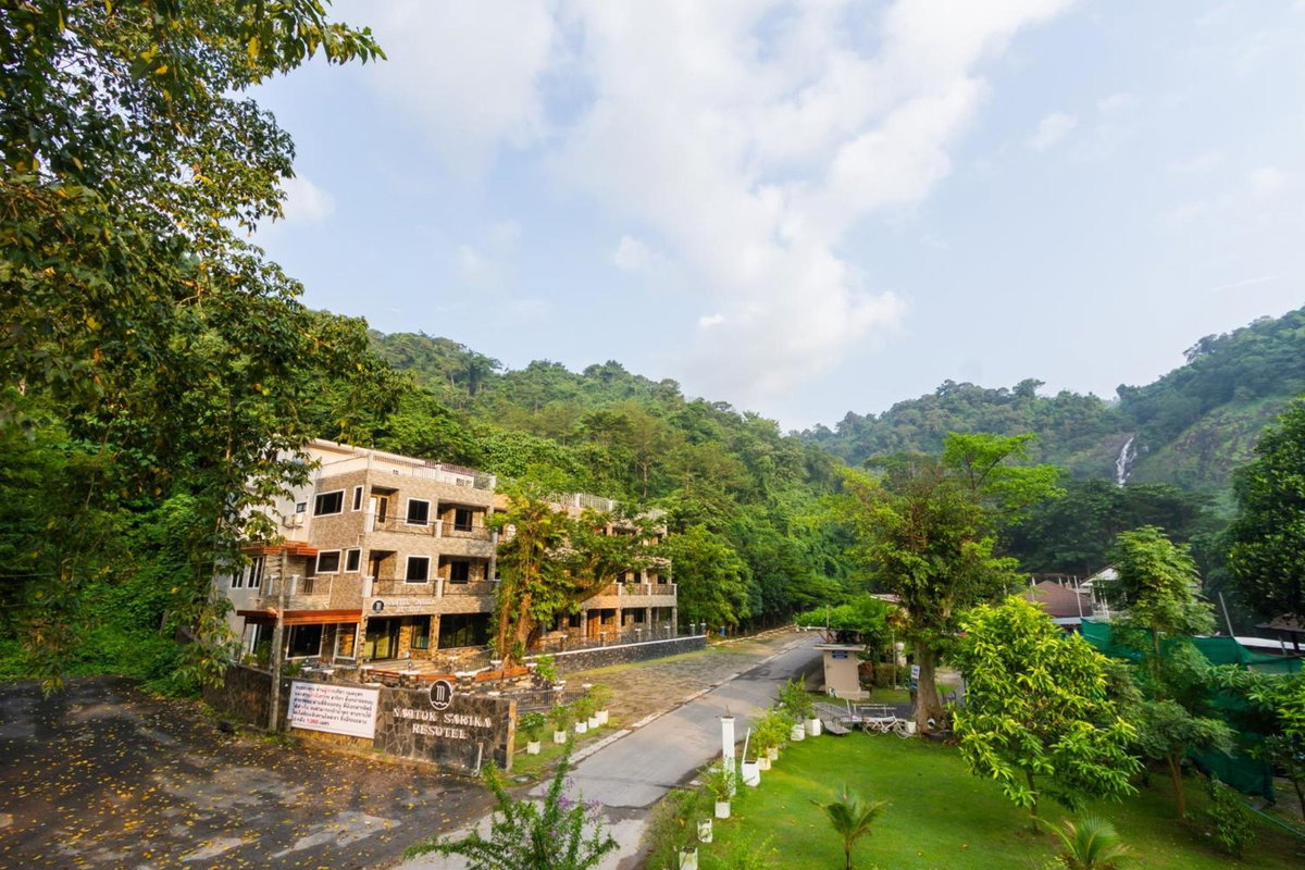 Hotel · Namtok Sarika Resotel, Nakhon Nayok