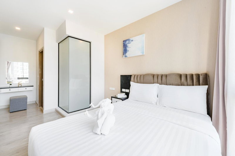 Wyndham Phuket Airport, Nai Yang Beach, Thailand