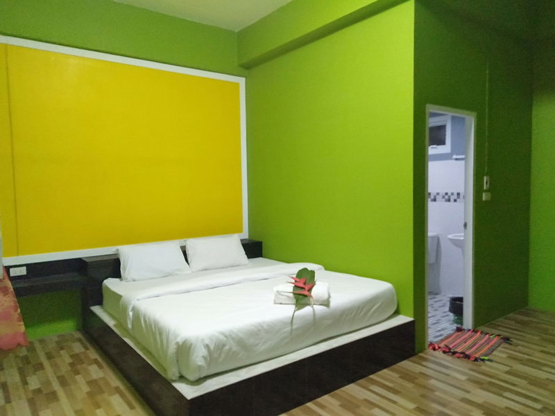 Khaolak C-nior Bungalows, Takua Pa, Thailand