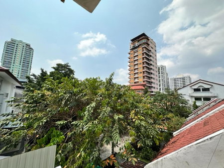 Sawasdee Hotel @ Sukhumvit Soi 8, Бангкок, Таиланд
