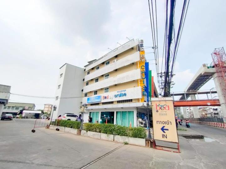 Отель · Bed By Cruise Hotel At Samakkhi-Tivanont, Nonthaburi