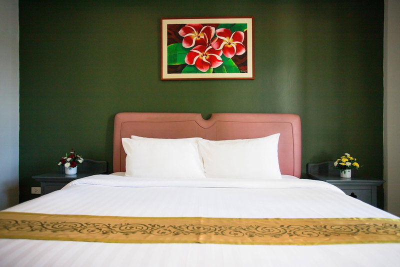 The Corner Hotel, Patong, ประเทศไทย