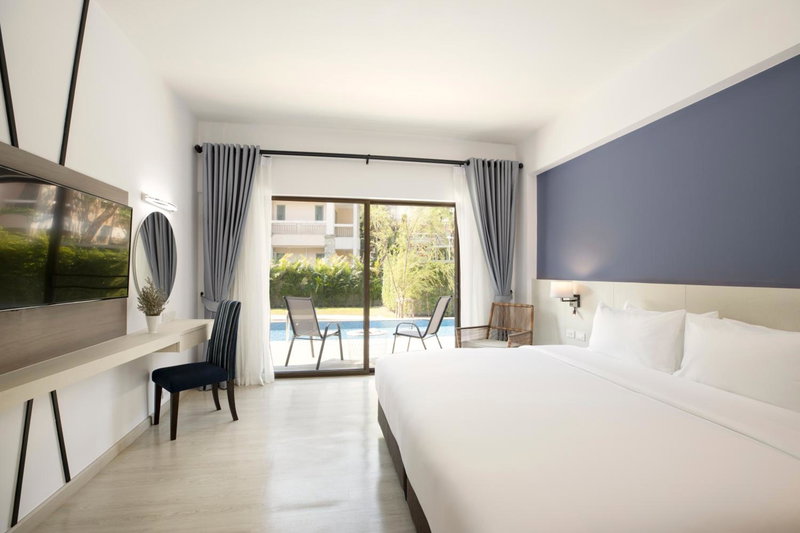 Centara Life Cha-Am Beach Resort Hua Hin, Cha Am, Thailand
