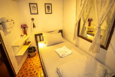 Home16 Hostel 16, Bangkok, Thailand
