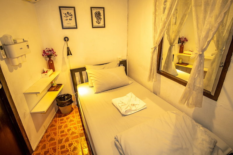 Home16 Hostel 16, Bangkok, Thailand