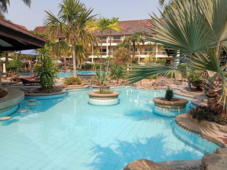 Ban Nam Mao Resort, Na Jomtien, ประเทศไทย