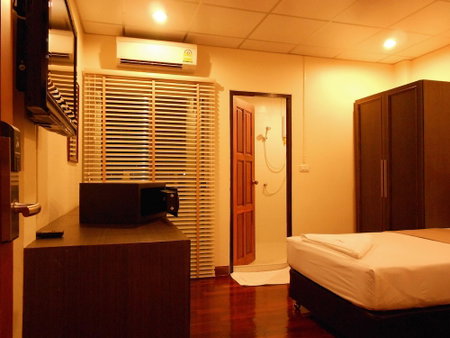 Lodge 61 Bed & Breakfast, Bangkok, Thailand