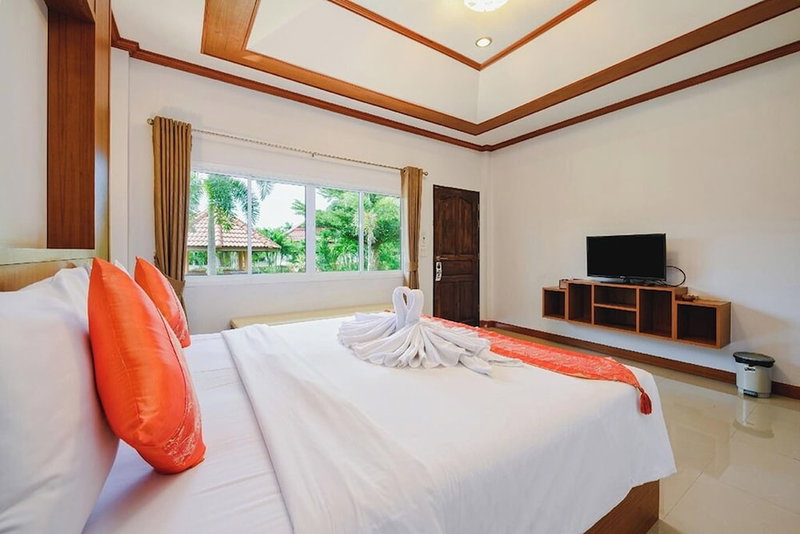 Phuket Airport Villa, Sa Khu, Tailandia