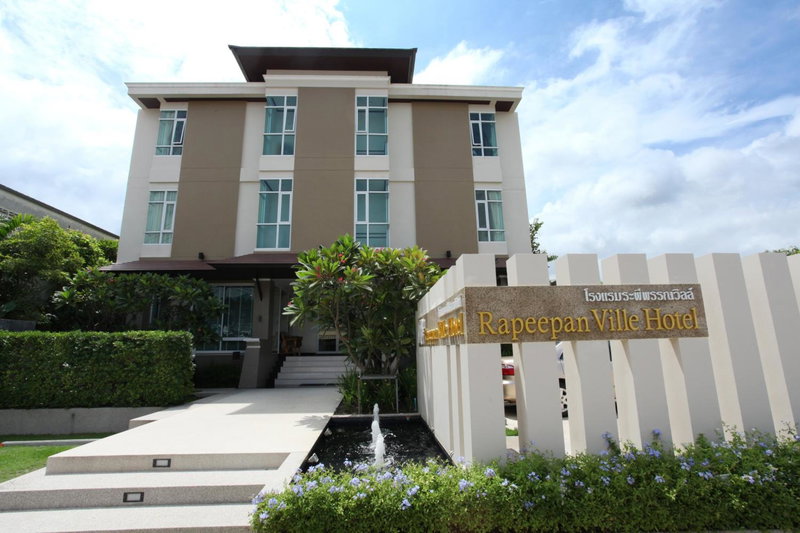 Rapeepan Ville Hotel, Ubon Ratchathani, Thailand