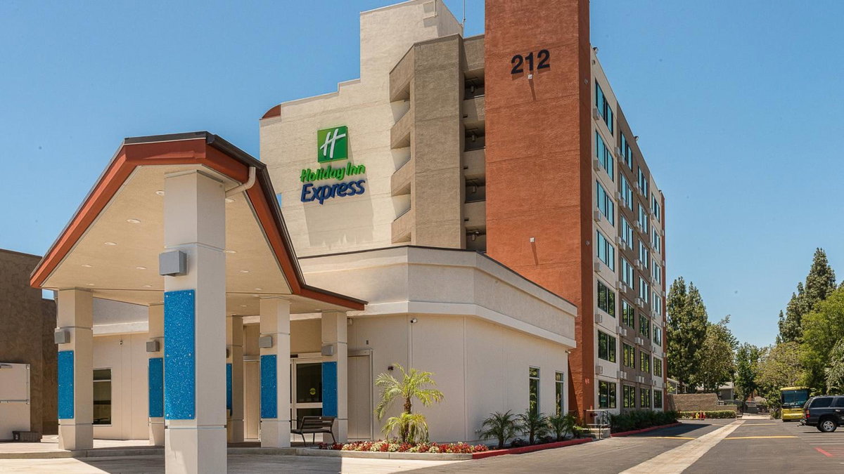 Hotel · Holiday Inn Express Fullerton-Anaheim by IHG, Fullerton