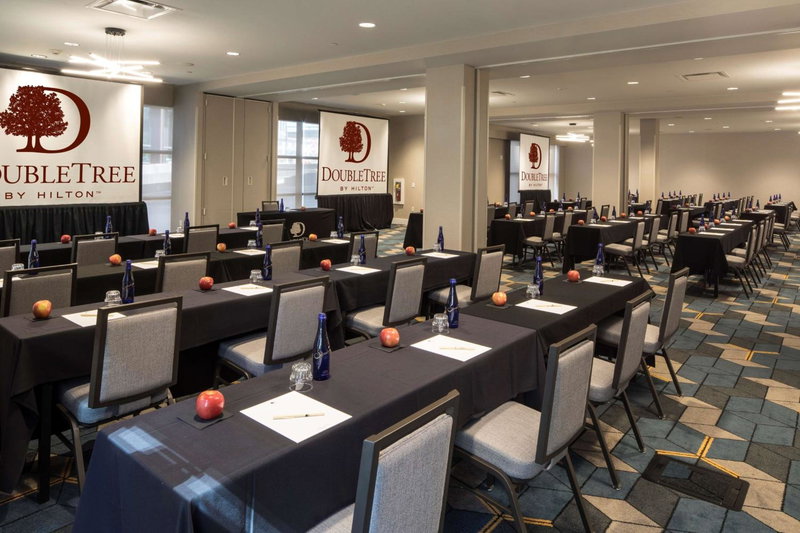 DoubleTree by Hilton Hotel & Suites Pittsburgh Downtown, Pittsburgh, Vereinigte Staaten