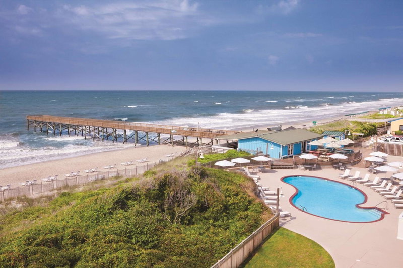 DoubleTree by Hilton Atlantic Beach Oceanfront, Havelock, United States