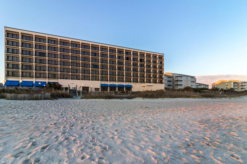Crystal Coast Oceanfront Hotel, Havelock, United States